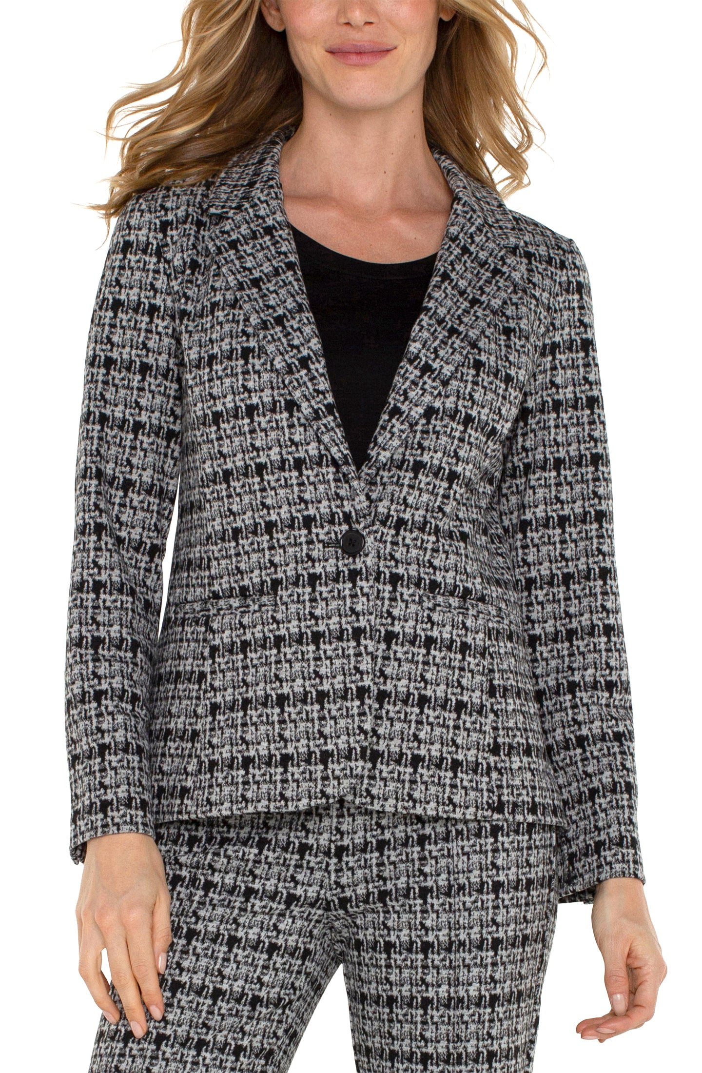 Liverpool Fitted Blazer - Black Grey Plaid Front View Closed